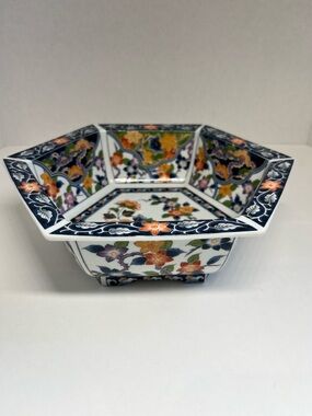 Imari Japanese Hexagonal Floral Porcelain Bowl in Blue and Multicolor